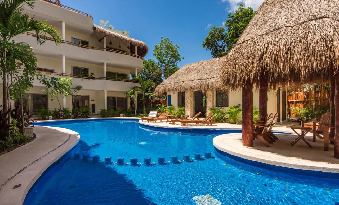Appartement Poolside Bliss Private Terrace And Jacuzzi *